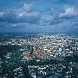 Rekonstrukcja Potsdamer Platz; Renzo Piano Building Workshop