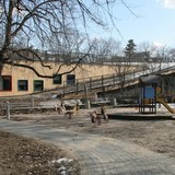Budynek od strony ogrodu