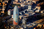 Torre Agbar w Barcelonie projektu Jeana Nouvela (1999-2004)