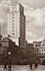 Warszawa. Gmach Towarzystwa "Prudential".