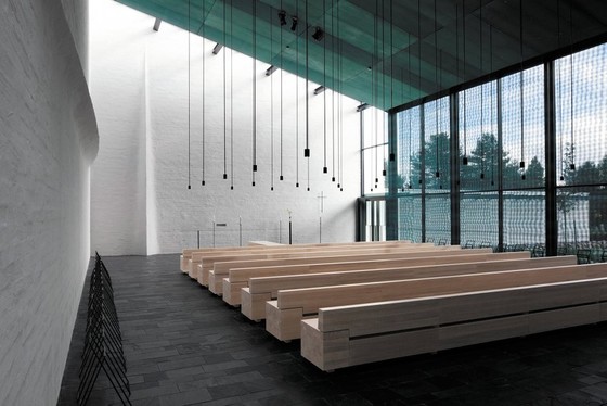 Kaplica Św. Wawrzyńca w Vantaa w Finlandii - laureat I nagrody w europejskim konkursie Miedź w architekturze 2011. Autor projektu Avanto Arkkitehdit. fot.: Tuomas Uusheimo 
