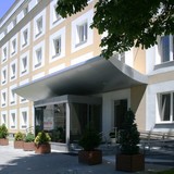 Realizacja - wejście, widok od ul. Ciołka