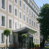 Realizacja - wejście, widok od ul. Ciołka